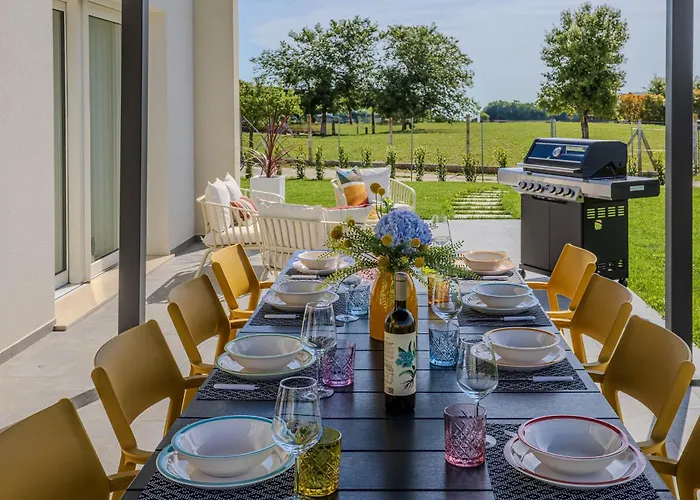 Alice Montecosaro (Marche)